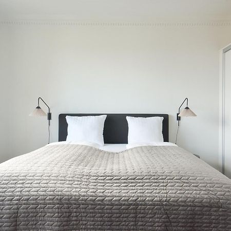 Beautiful 3 Bedroom Apartment Near Shopping & Metro โคเปนเฮเกน ภายนอก รูปภาพ